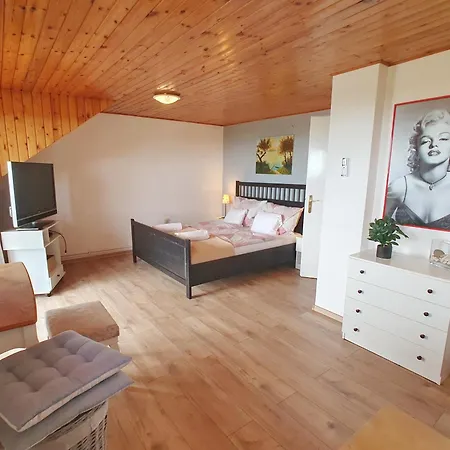 No 100 Andras With Everlasting Panoramic View In A Quiet Area * Vonyarcvashegy